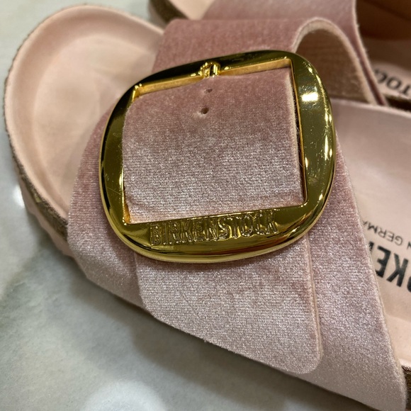 Birkenstock Madrid Big Buckle Sandals size 39 Pink Velvet - Picture 7 of 13